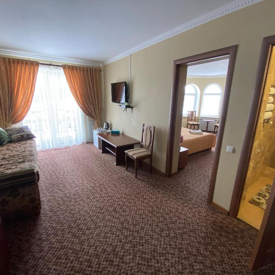 Hotel Three Korony Skhidnytsia 外观 照片