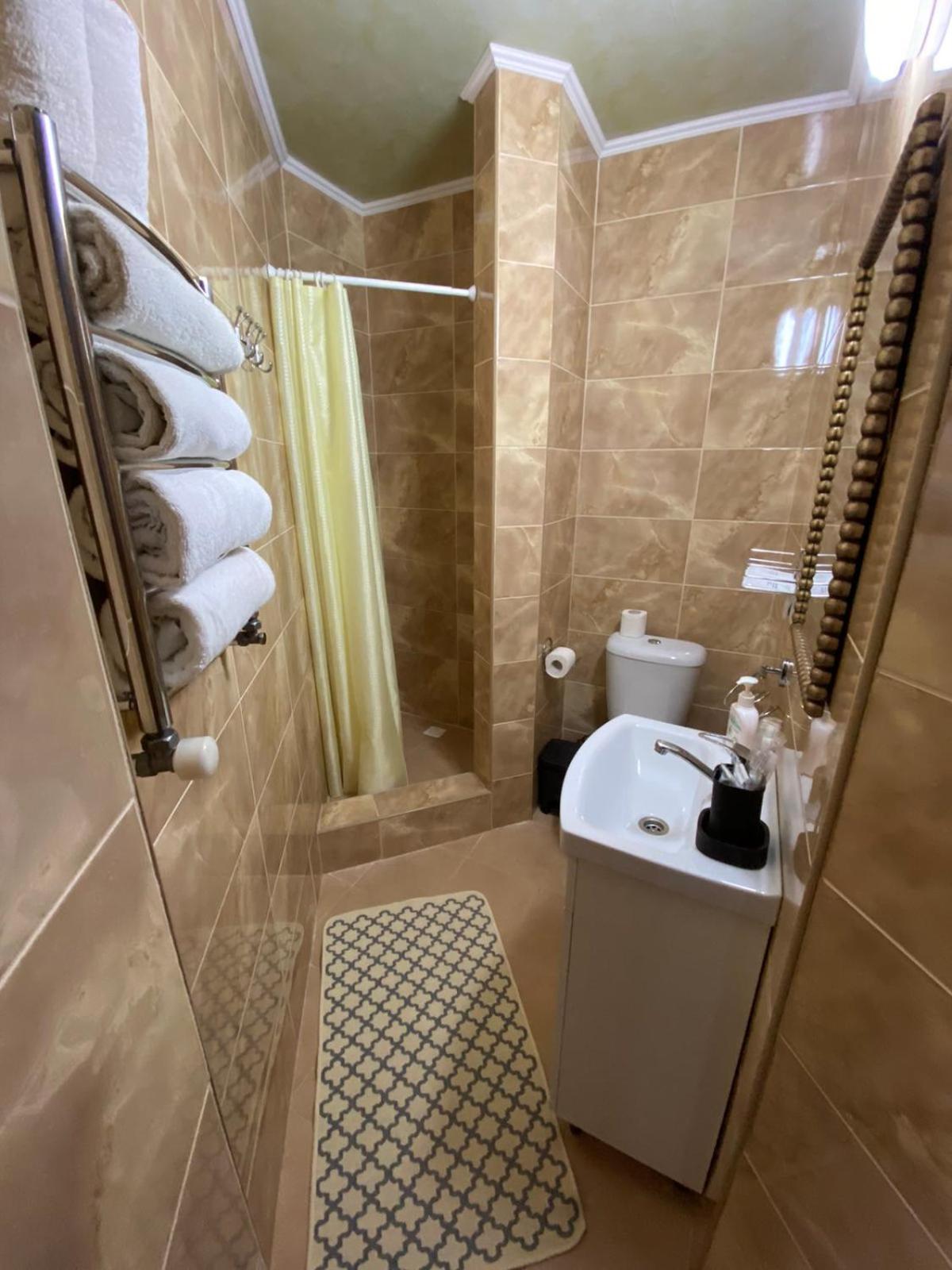 Hotel Three Korony Skhidnytsia 外观 照片